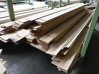 Stapelbare metalen houder + inhoud - afbeelding 3 van  4