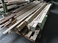 Stapelbare metalen houder + inhoud - afbeelding 2 van  5