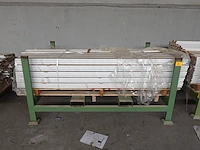 Stapelbare metalen houder + inhoud