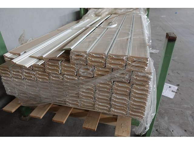 Stapelbare metalen houder + inhoud - afbeelding 2 van  4