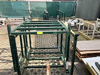 Stapelbare stalen opslagrekken / transportframes - afbeelding 1 van  3