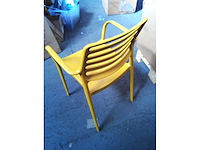 Stapelbare stoelen met armleuningen, glasvezelversterkt, laadvermogen tot 250 kg - geel (x6) - afbeelding 6 van  7