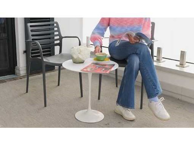 Stapelbare stoelen met armleuningen, glasvezelversterkt, laadvermogen tot 250 kg - grijs (x6) - afbeelding 1 van  2