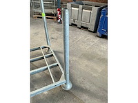 Stapeljuk - afbeelding 4 van  4