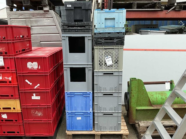 Stapelkrat (12x) - afbeelding 1 van  2