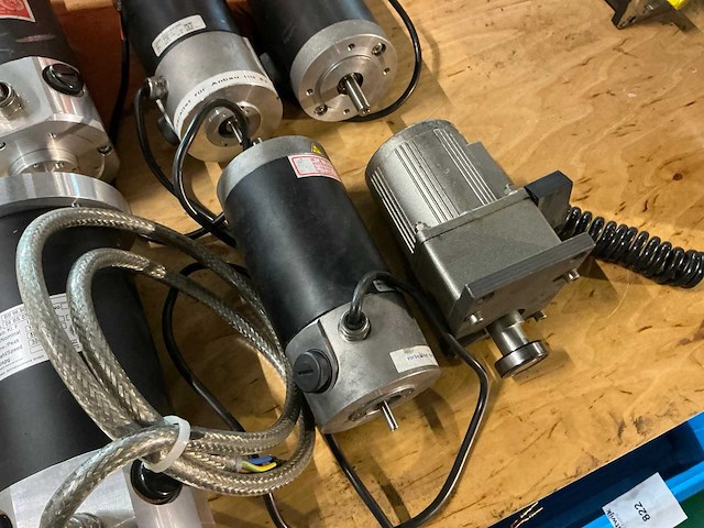 Stappenmotor (8x) - afbeelding 2 van  6