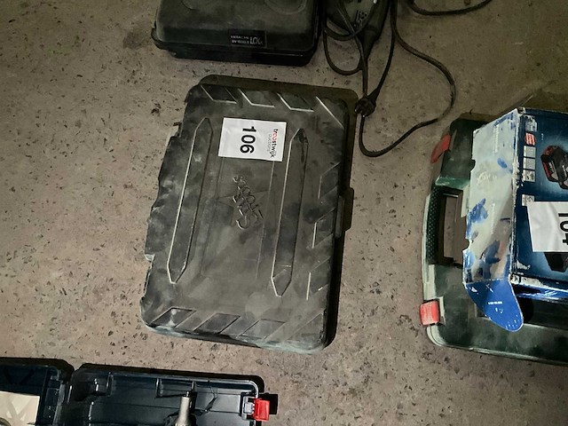 Star tools boven freesmachine - afbeelding 3 van  3