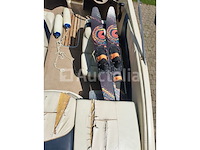 Starcraft 1710 recreatieve binnenboordboot in gebruik, dubbelassige aanhanger, accessoires - afbeelding 4 van  29