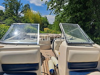 Starcraft 1710 recreatieve binnenboordboot in gebruik, dubbelassige aanhanger, accessoires - afbeelding 26 van  29