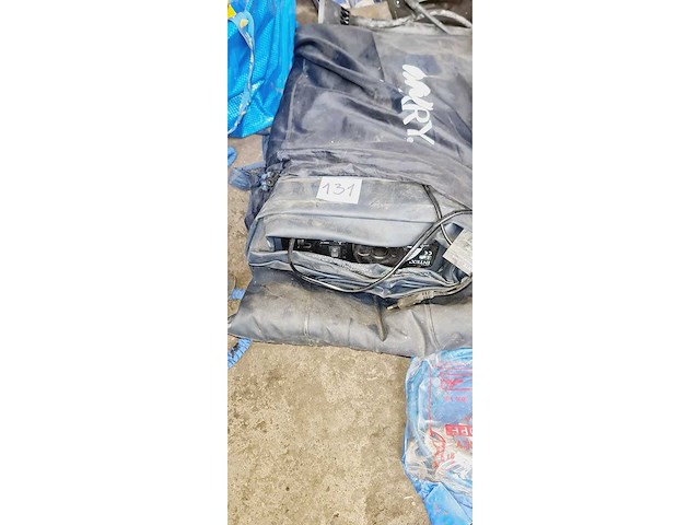 Startkabels, stofzuiger, luchtpomp en opblaasmatras - afbeelding 2 van  6