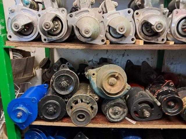 Startmotoren en alternatoren voor alle merken tractoren - afbeelding 1 van  1