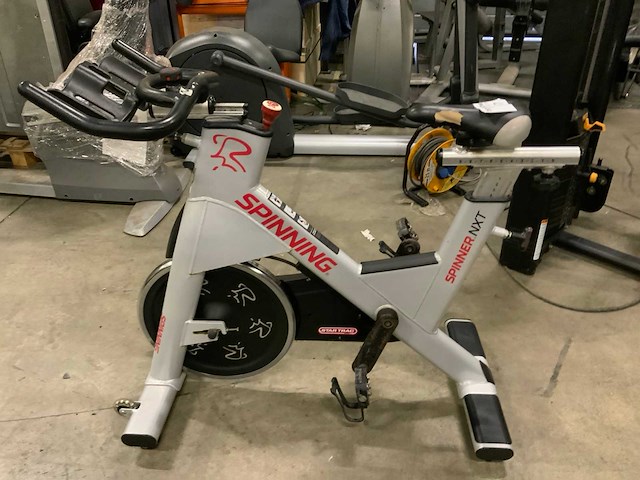 Startrac spinner nxt spinning bike spinningbike - afbeelding 1 van  6