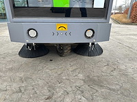 Starvox - 2025 - d19 - straatveegmachine - afbeelding 3 van  29