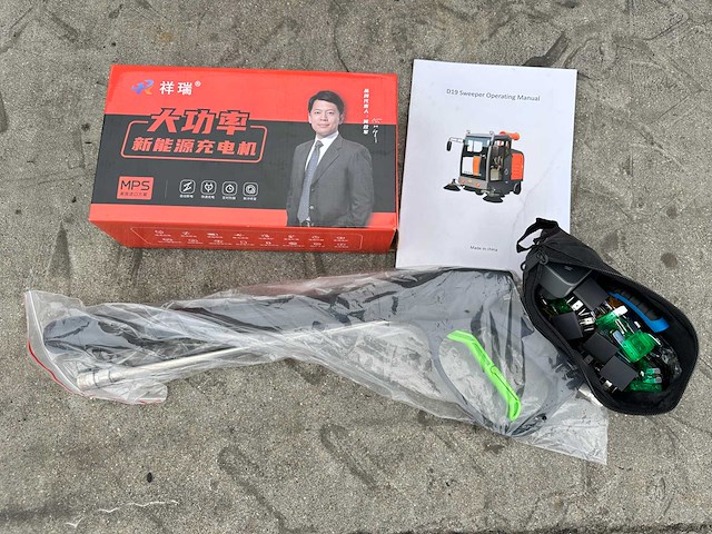 Starvox - 2025 - d19 - straatveegmachine - afbeelding 28 van  29