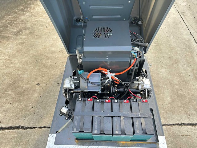 Starvox - 2025 - sv-1260 - straatveegmachine - afbeelding 6 van  23