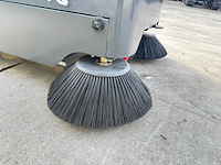 Starvox - 2025 - sv-1260 - straatveegmachine - afbeelding 11 van  23