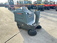 Starvox - 2025 - sv-1260 - straatveegmachine - afbeelding 18 van  23
