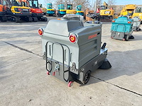 Starvox - 2025 - sv-1260 - straatveegmachine - afbeelding 20 van  23