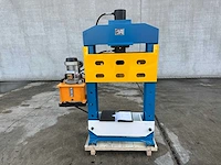 Starvox - 2026 - dy-50t - werkplaats pers