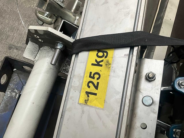Statech alu kraanbaan 125 kg met takel demag - afbeelding 30 van  37