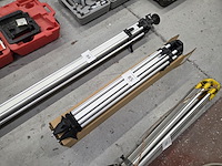 Statief voor laser (nieuw) - afbeelding 1 van  5