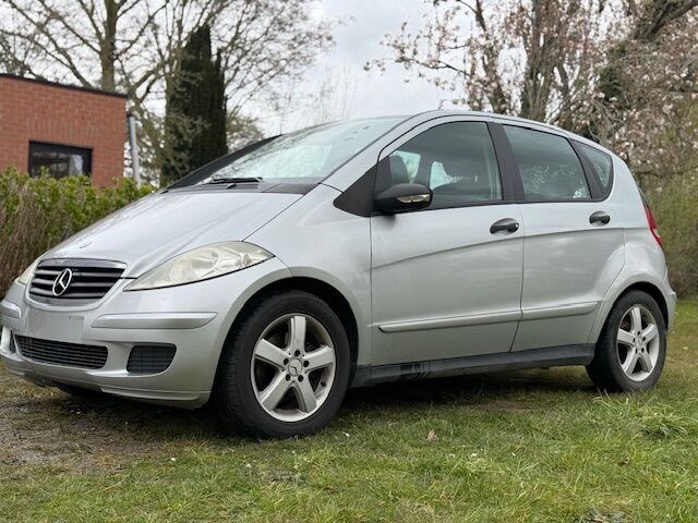 Stationwagen - break mercedes a150 (2007 / wdd 169 031 1j 530 076) - afbeelding 1 van  25