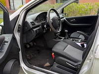 Stationwagen - break mercedes a150 (2007 / wdd 169 031 1j 530 076) - afbeelding 23 van  25