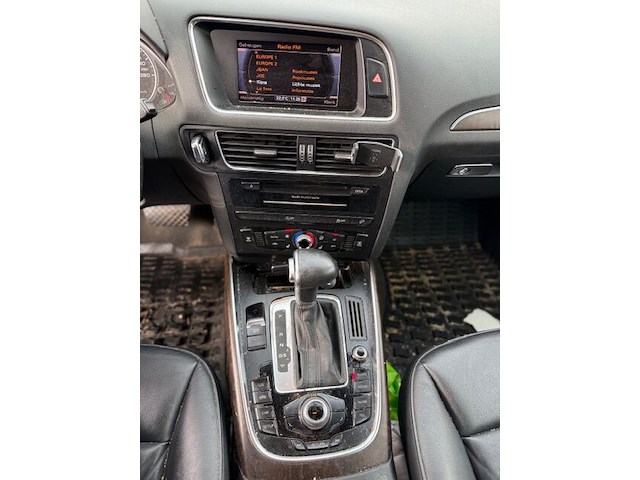 Stationwagen audi q5 tfsi (2014 / wau zzz 8r8 ea 103 945) - afbeelding 29 van  29