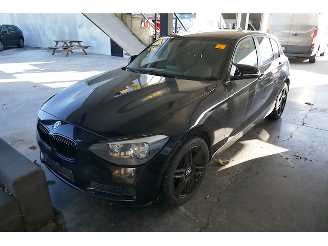 Stationwagen bmw 1k4 114i (2012 / wba1r11030j631668) - afbeelding 1 van  22