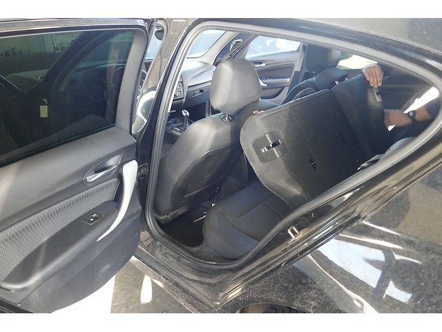 Stationwagen bmw 1k4 114i (2012 / wba1r11030j631668) - afbeelding 20 van  22