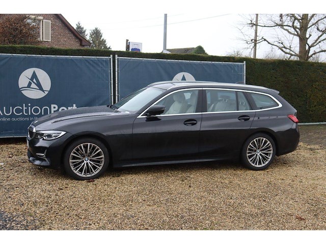 Stationwagen bmw 320d diesel 163pk 2020 - afbeelding 1 van  1