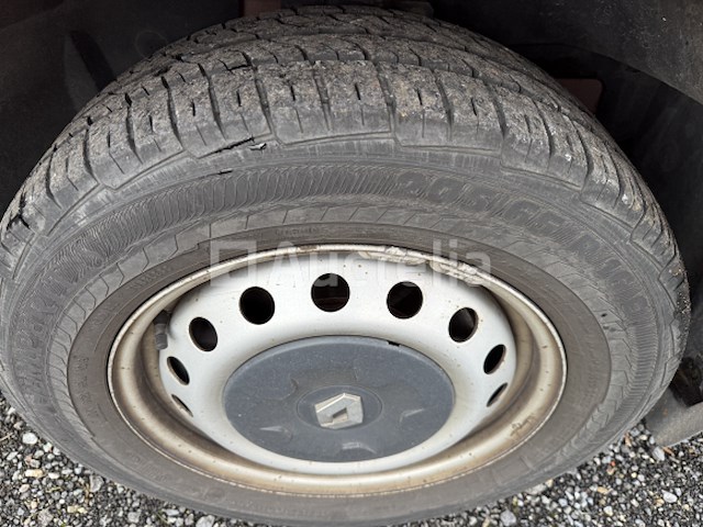 Stationwagen (break), renault trafic combi 1,9 dci 100 (2005 / vf1 jle cb6 57 084 310) - afbeelding 14 van  34