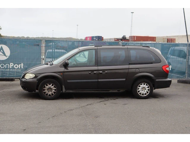 Stationwagen chrysler grand voyager benzine 174pk 2006 (marge) - afbeelding 1 van  1