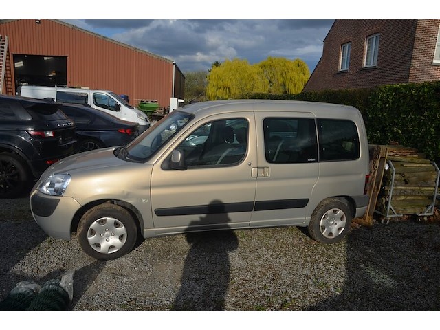 Stationwagen citroen berlingo, type g*9hw*, variant gj9hw, versie gj9hwc, ch.nr. vf7gj9hwc8j056274, bouwjaar 21-04-2008 (sleutel, inschrijvingsbewijs en gelijkvormigheidsattest) start niet - afbeelding 23 van  26