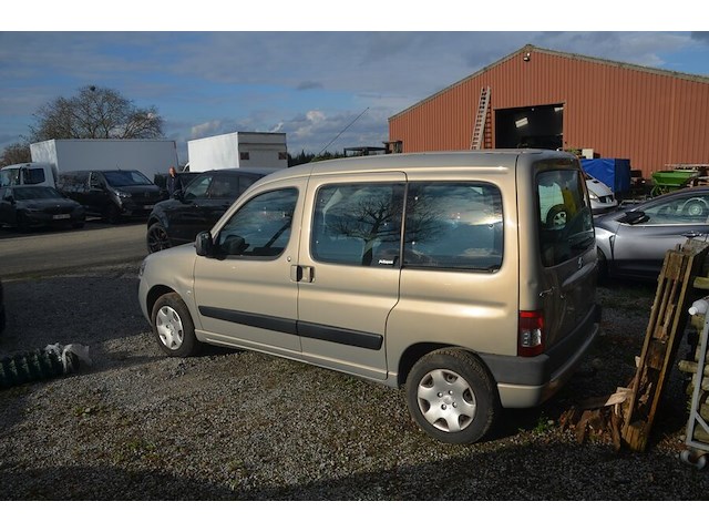 Stationwagen citroen berlingo, type g*9hw*, variant gj9hw, versie gj9hwc, ch.nr. vf7gj9hwc8j056274, bouwjaar 21-04-2008 (sleutel, inschrijvingsbewijs en gelijkvormigheidsattest) start niet - afbeelding 24 van  26