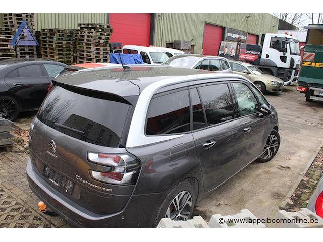 Stationwagen, citroen, c4 spacetourer, vf73ehnspjj858525, 1e insch 05/02/2019, 1199cm³, 96kw, benzine, euro 6d, 176 339km, kentekenbewijs i + ii, gelijkvormigheidsattest, keuring geldig tot 28/11/26 - afbeelding 9 van  15