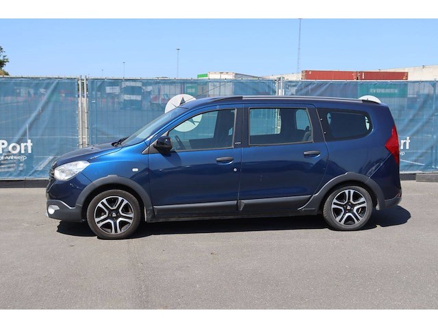 Stationwagen dacia lodgy benzine 102pk 2018 (marge) - afbeelding 1 van  1
