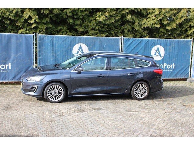 Stationwagen ford focus wagon 1.0 ecoboost vignale benzine 125pk 2020 - afbeelding 1 van  1