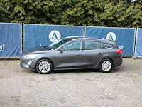 Stationwagen ford focus wagon 1.5 ecoblue titanium diesel 120pk 2018 - afbeelding 1 van  1