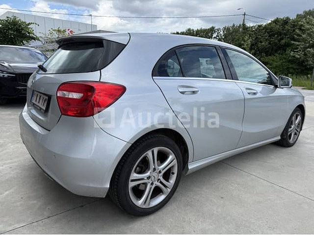 Stationwagen mercedes benz a-180-cdi (2012 / wdd 176 012 1j 014 429) - afbeelding 3 van  25