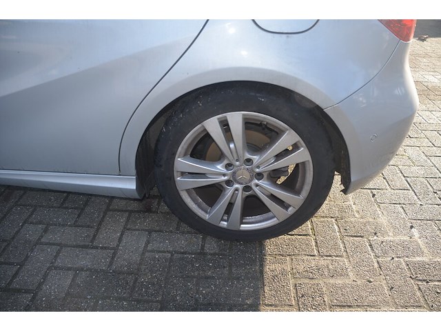 Stationwagen mercedes benz a 180d, type: 245g, variant: 1212p2, versie: mzaz1502, chassisnummer: wdd1760121j539511, bouwjaar: 18/10/2016, met inschrijvingsbewijs deel i, gelijkvormigheidsattest en 2 sleutels. - afbeelding 12 van  36