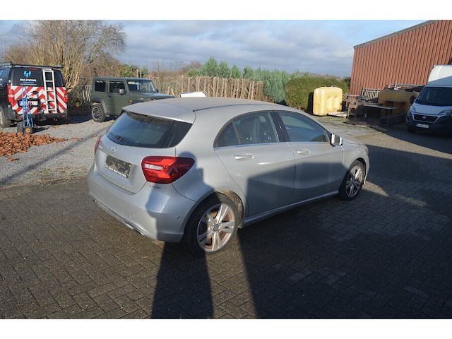 Stationwagen mercedes benz a 180d, type: 245g, variant: 1212p2, versie: mzaz1502, chassisnummer: wdd1760121j539511, bouwjaar: 18/10/2016, met inschrijvingsbewijs deel i, gelijkvormigheidsattest en 2 sleutels. - afbeelding 27 van  36