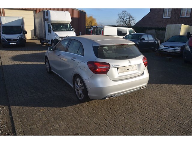 Stationwagen mercedes benz a 180d, type: 245g, variant: 1212p2, versie: mzaz1502, chassisnummer: wdd1760121j539511, bouwjaar: 18/10/2016, met inschrijvingsbewijs deel i, gelijkvormigheidsattest en 2 sleutels. - afbeelding 29 van  36