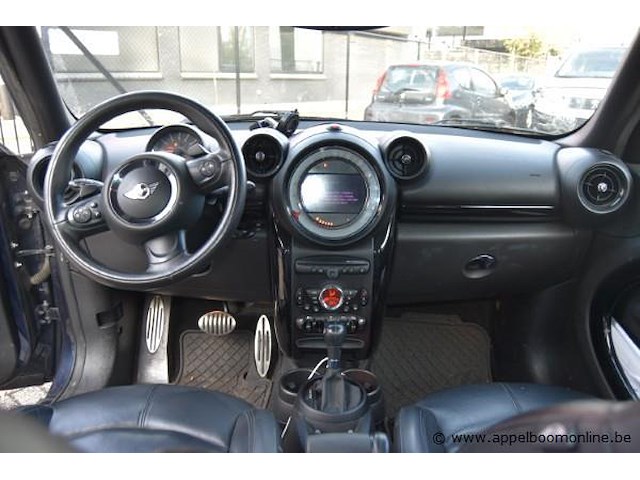 Stationwagen mini, countryman, datum eerste insch 27/04/2015, wmwzc31060wt88442, 1598cm³, 140kw, benzine, euro 6, kilometerstand 238681km - afbeelding 8 van  17