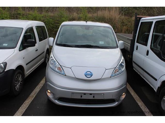 Stationwagen nissan leaf, elektrisch, datum 1ste inschrijving 15/12/2016, chassisnummer vsktaame0u0514962, 38.691km - afbeelding 3 van  10