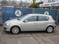 Stationwagen opel astra benzine 90pk 2005