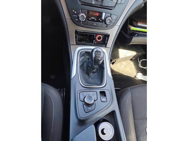 Stationwagen opel insignia , type og-a, variant fy11, versie 1a09b6bdgkk5, ch.nr. w0lgm8ey1a1130895, bouwjaar 04-01-2011 (sleutel, boorddocumenten: alleen gelijkvormigheidsattest) - afbeelding 5 van  32