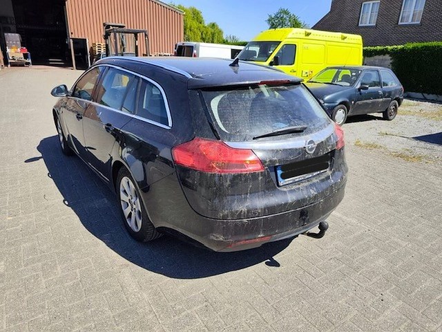 Stationwagen opel insignia , type og-a, variant fy11, versie 1a09b6bdgkk5, ch.nr. w0lgm8ey1a1130895, bouwjaar 04-01-2011 (sleutel, boorddocumenten: alleen gelijkvormigheidsattest) - afbeelding 25 van  32