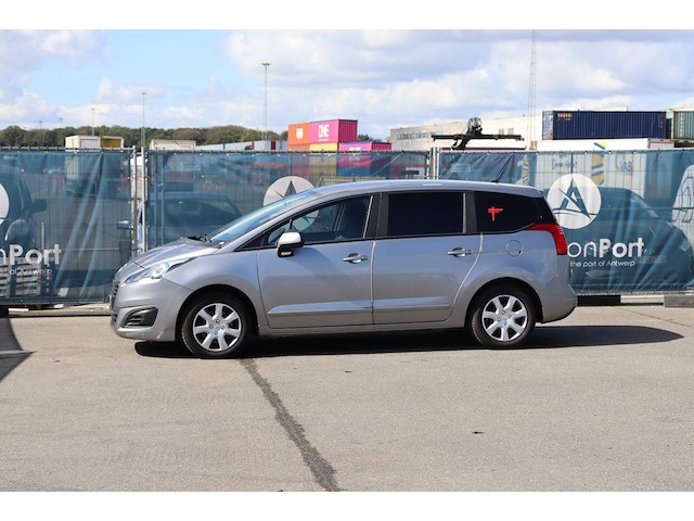 Stationwagen peugeot 5008 benzine 130pk 2015 (marge) - afbeelding 1 van  1
