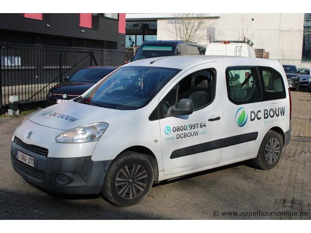 Stationwagen peugeot, partner, vf37j9hn0dn520558, 1e insch 13/06/2013, 1560cm³, 55kw,euro 5, 139271km, kentekenbewijs deel i, gelijkvormigheidsattest, keuring geldig tot 04/26 - afbeelding 1 van  18